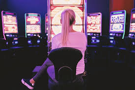 Онлайн казино Casino DLX
